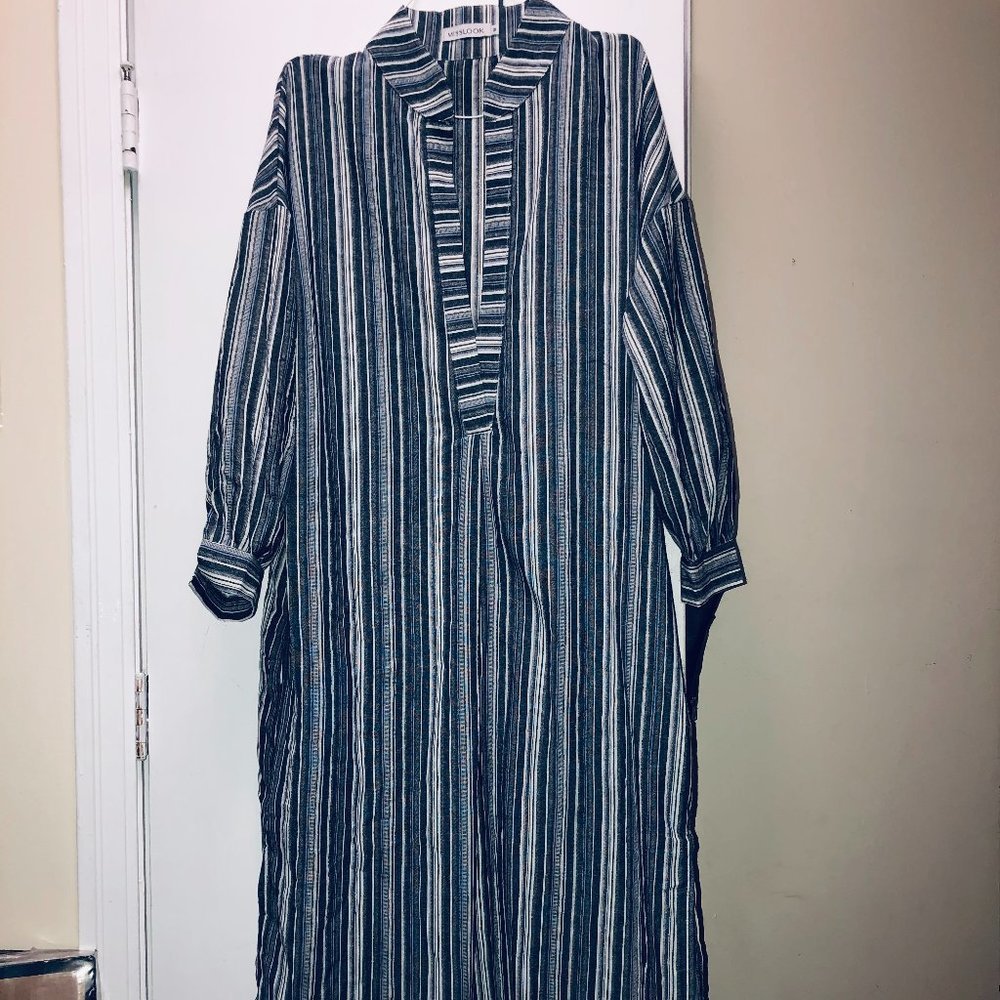 Womens Blue/White Dress. Medium.